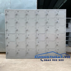 🫰Tủ locker 36 ngăn màu trắng còn duy nhất 1 chiếc : 🩸 - Kích thước : D1800xS450xC1830 mm 🩸- Chất liệu : Sắt sơn tĩnh điện . 🩸- Kết cấu : Tủ hàn nguyên khối . 🩸- Màu sắc : Màu trắng sứ 😍Các bạn có nhu cầu vui lòng liên : ☎️Hotline : 0862 922 522 zalo 🌂Hoặc liên hệ trực tiếp page facebook